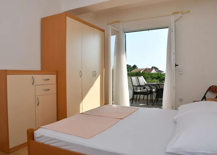 With Parking Space Banjol, Rab - 23240 Apartament Rab Town